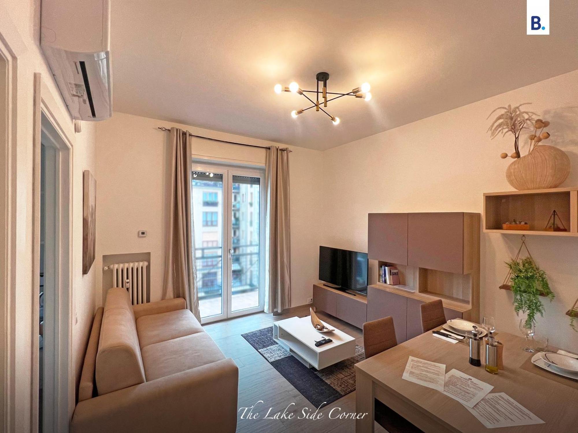 The Lake-Side Corner Apartment كومو المظهر الخارجي الصورة